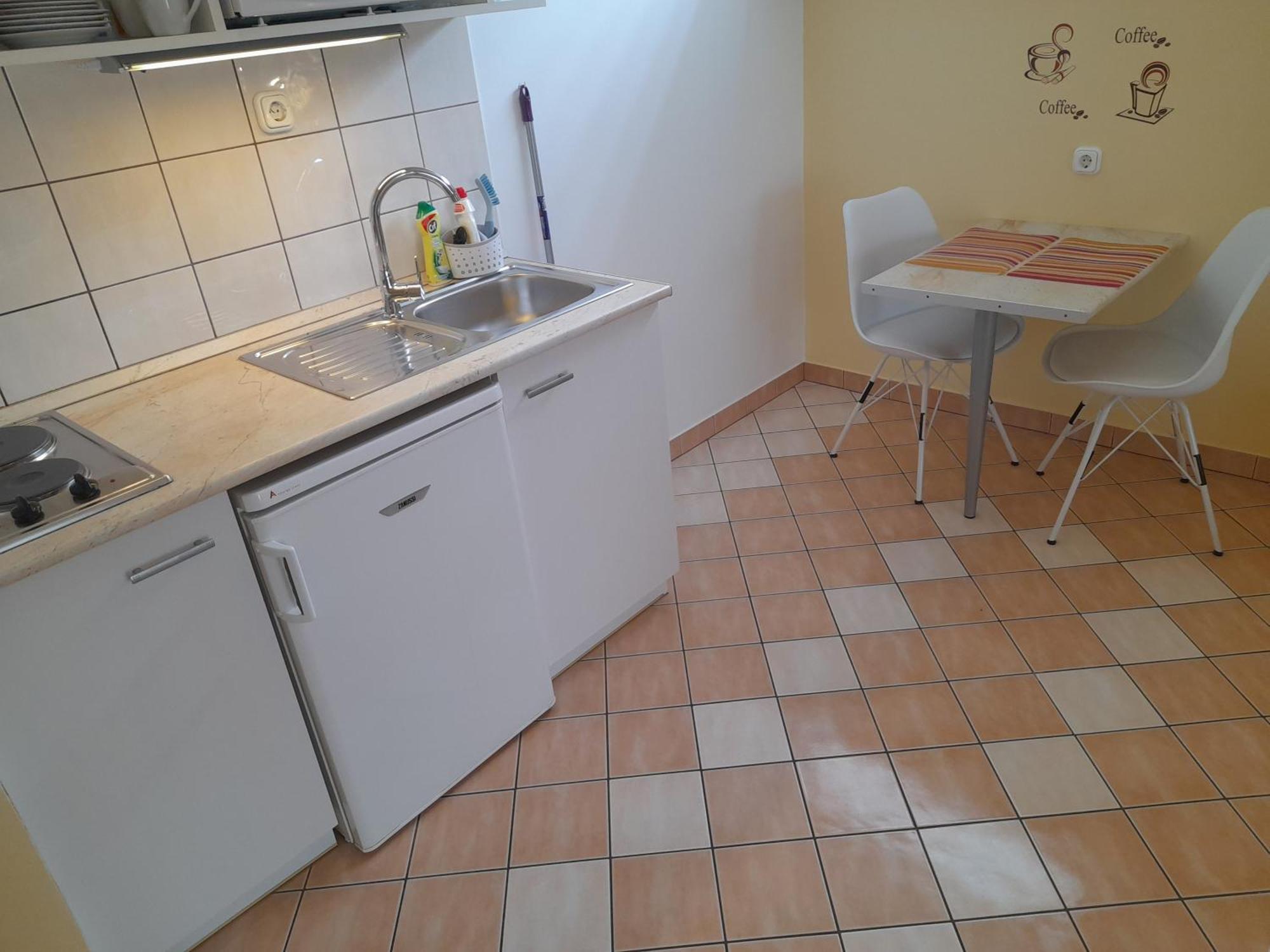 Heviz Erika Apartman Exterior photo